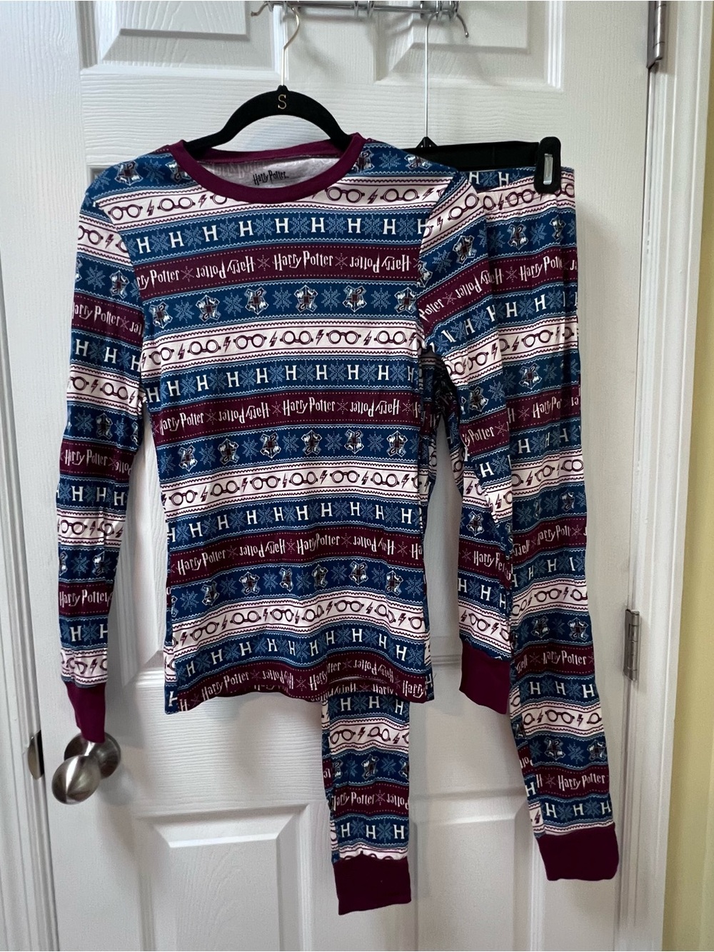 Harry Potter Women's Long Sleeve Pajama Set - Blue & Burgundy Small